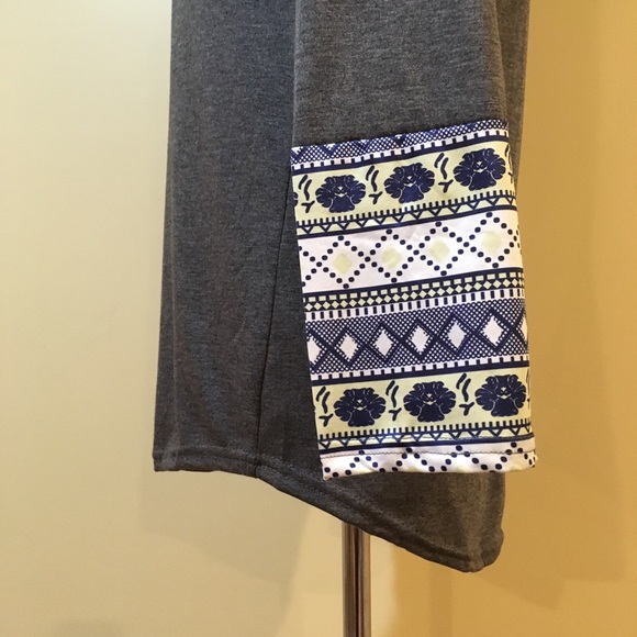 💥 CLEARANCE Contrast Cuff High Low Button Henley - Picture 6 of 8